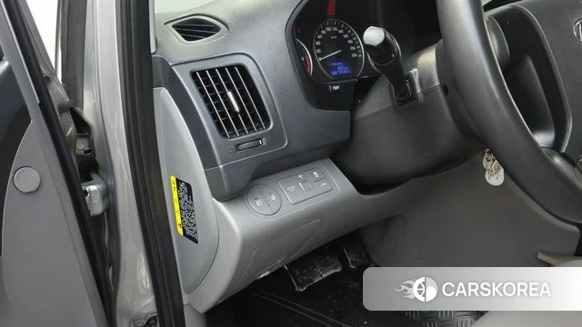 Hyundai The New Grand Starex 2018 Серебристо-серый из Кореи, фото 5