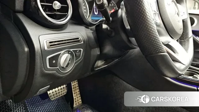 Mercedes-Benz C-Class W205 2019 Серый из Кореи, фото 5