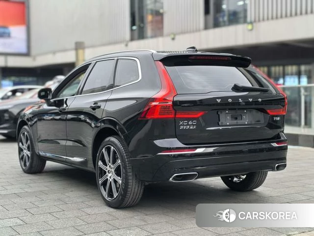 Volvo XC60 PHEV 2019 Черный из Китая, фото 5