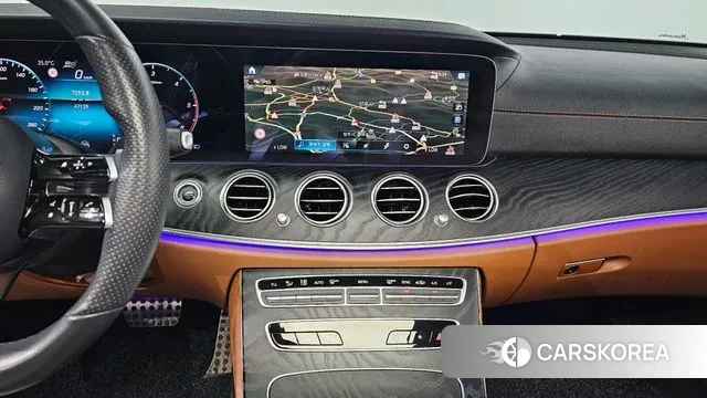 Mercedes-Benz E-Class W213 2021 Белый из Кореи, фото 5