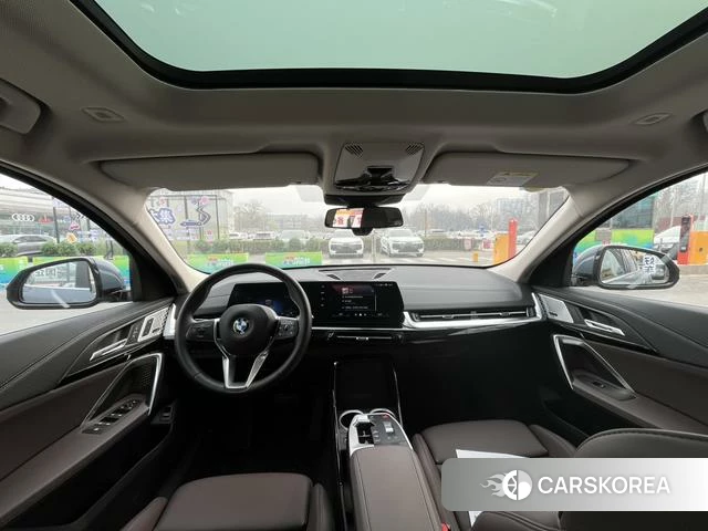 BMW X2 (import) 2024 Темно-серый из Китая, фото 5
