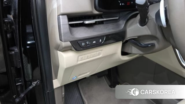 Kia Carnival 4th generation 2023 Черный из Кореи, фото 5