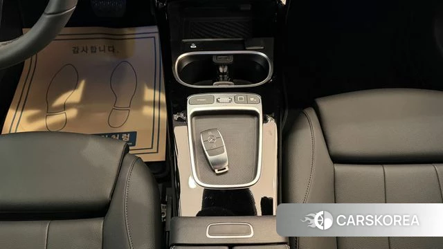 Mercedes-Benz A-Class W177 2025 Белый из Кореи, фото 5