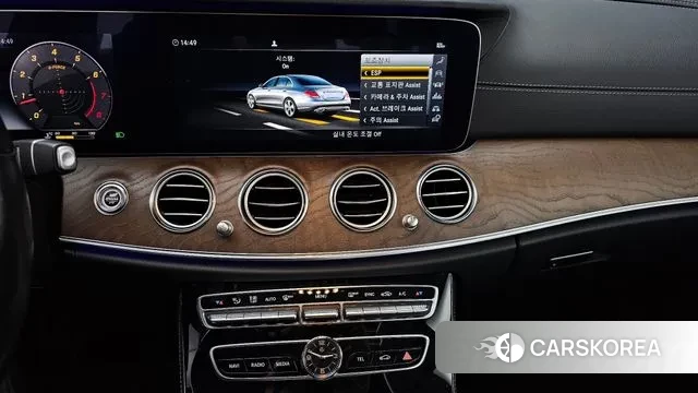 Mercedes-Benz E-Class W213 2018 Белый из Кореи, фото 5