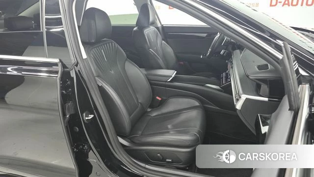 Hyundai Grandeur Hybrid (GN7) 2023 Черный из Кореи, фото 5