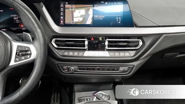 BMW 1 Series (F40) 2022 Серебристо-серый из Кореи, фото 5