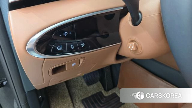 Genesis GV70 2025 Темно-зеленый из Кореи, фото 5