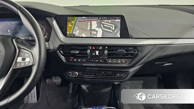 BMW 1 Series (F40) 2022 Синий из Кореи, фото 5