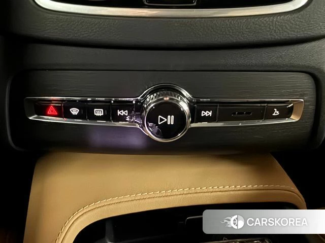Volvo XC90 second Generation 2023 Черный из Кореи, фото 5