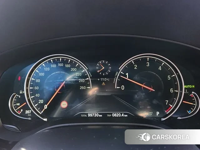 BMW 5 Series (G30) 2019 Серый из Кореи, фото 5