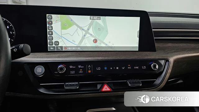 Kia K8 2023 Серебристо-серый из Кореи, фото 5