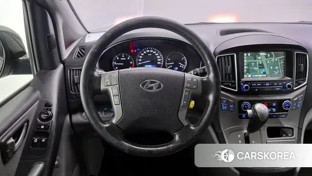 Hyundai The New Grand Starex 2018 Черный из Кореи, фото 5