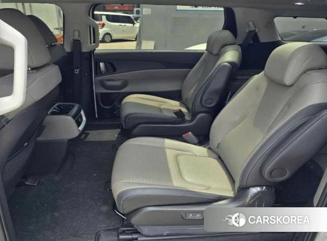 Kia The New Carnival 4th Generation 2025 Белый из Кореи, фото 5