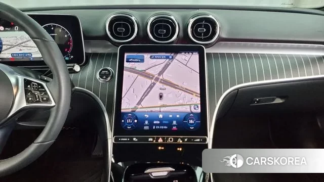 Mercedes-Benz C-Class W206 2024 Песочный из Кореи, фото 5