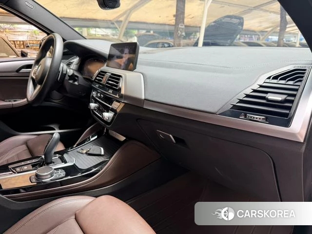 BMW X4 2021 Черный из Китая, фото 5
