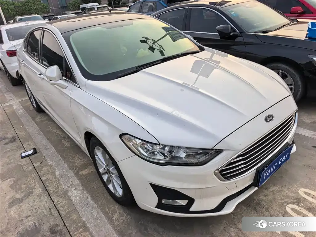 Ford Mondeo 2021 Белый из Китая, фото 5