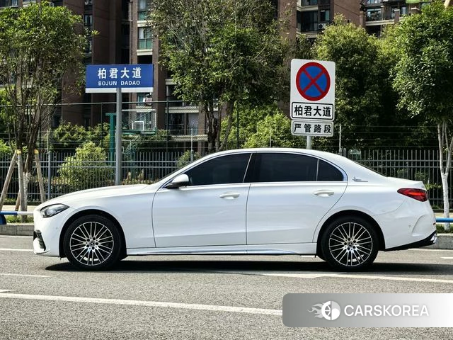 Mercedes-Benz Class C 2024 Белый из Китая, фото 5