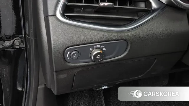 Chevrolet (GM Daewoo) The New Malibu 2021 Черный из Кореи, фото 5