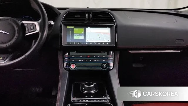 Jaguar F-PACE 2018 Белый из Кореи, фото 5