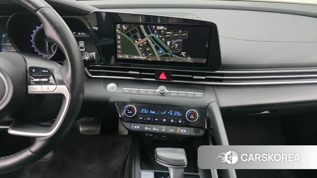 Hyundai Avante Hybrid (CN7) 2022 Черный из Кореи, фото 5