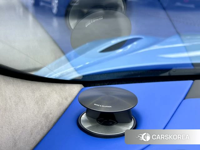 Aston Martin DB11 2018 Синий из Китая, фото 5