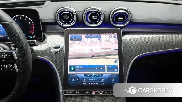 Mercedes-Benz C-Class W206 2022 Белый из Кореи, фото 5