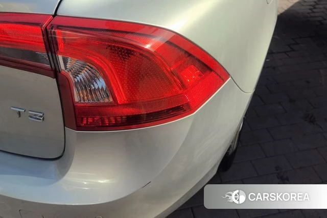 Volvo S60 2019 Серебристо-серый из Китая, фото 5