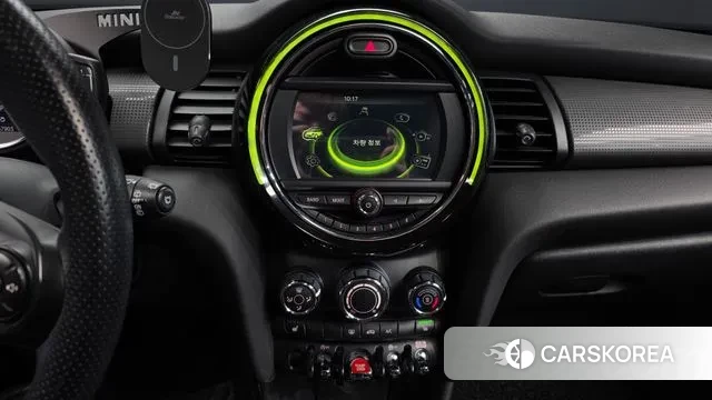 Mini Cooper D 2018 Жемчужный цвет из Кореи, фото 5