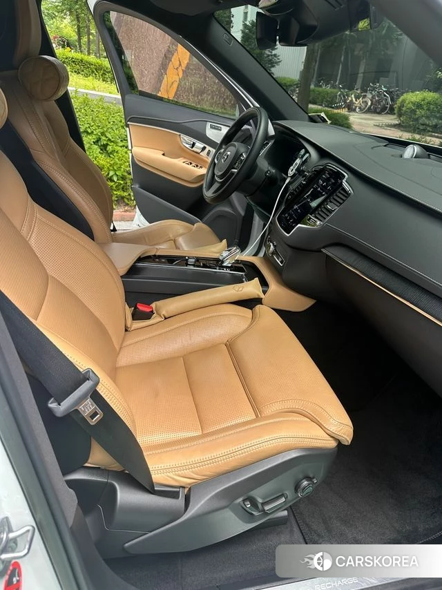 Volvo XC90 second Generation 2022 Белый из Кореи, фото 5