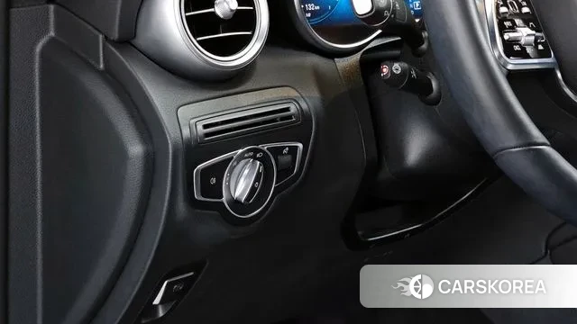 Mercedes-Benz GLC-Class X253 2023 Белый из Кореи, фото 5