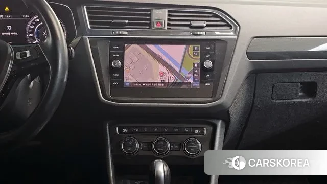 Volkswagen Tiguan second Generation 2018 Черный из Кореи, фото 5