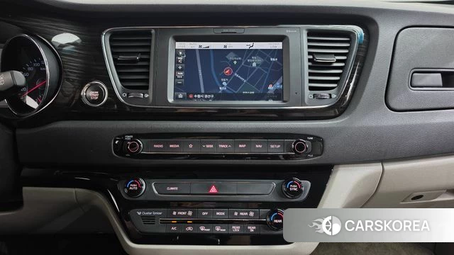 Kia The New Carnival 2019 Черный из Кореи, фото 5