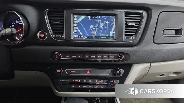 Kia The New Carnival 2019 Черный из Кореи, фото 5