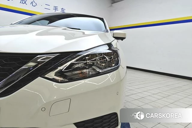 Nissan Xuan Yi 2024 Белый из Китая, фото 5