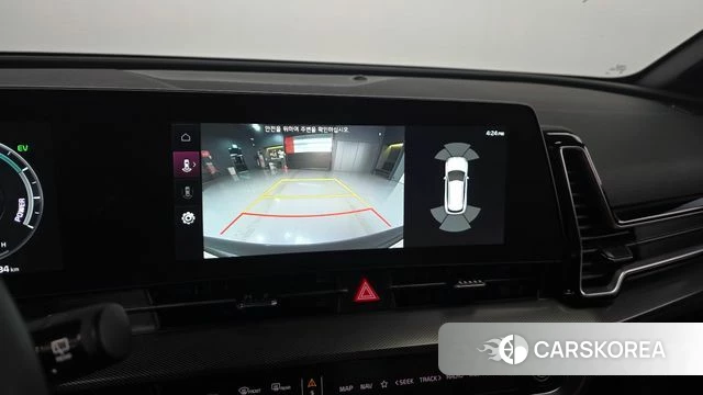 Kia Sportage 5th Generation Hybrid 2023 Белый из Кореи, фото 5
