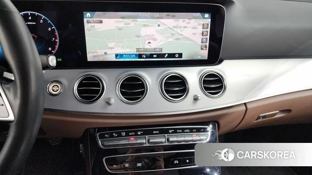 Mercedes-Benz E-Class W213 2021 Белый из Кореи, фото 5