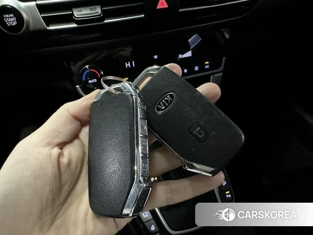 Kia Seltos 2019 Белый из Кореи, фото 5
