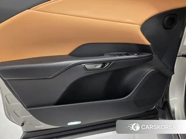 Lexus RX350h 5th generation 2025 Серебристо-серый из Кореи, фото 5