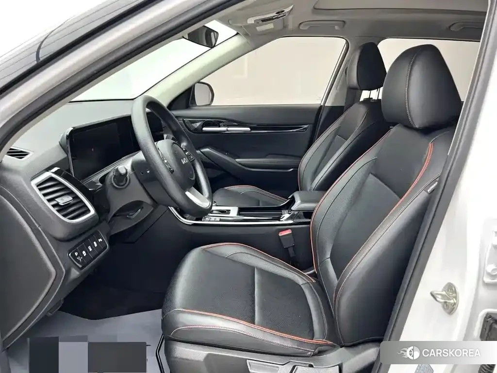 Kia Seltos 2023 Белый из Китая, фото 5