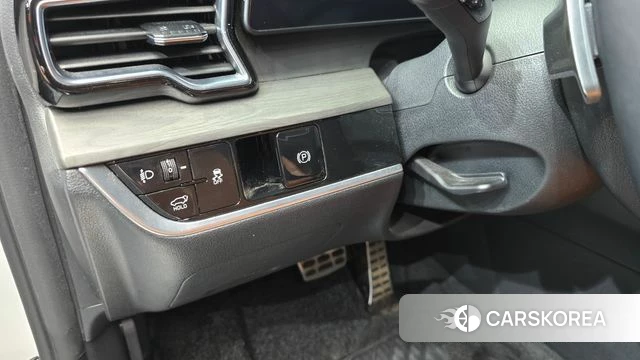 Kia Sportage 5th Generation 2024 Белый из Кореи, фото 5