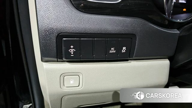 Kia The New Carnival 2018 Черный из Кореи, фото 5