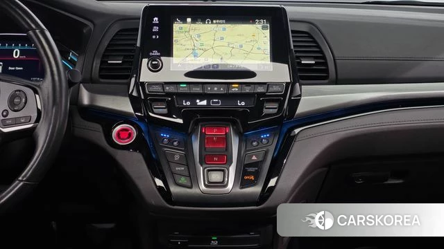 Honda Odyssey 2018 Серебристо-серый из Кореи, фото 5
