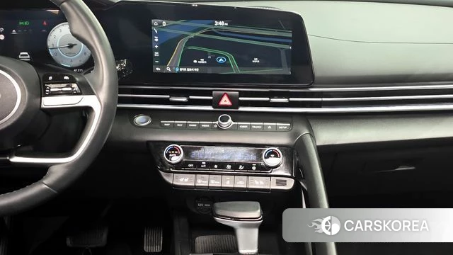 Hyundai The New Avante (CN7) 2024 Белый из Кореи, фото 5