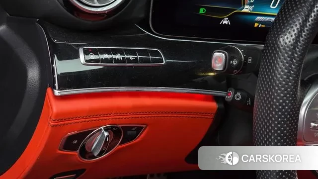 Mercedes-Benz AMG GT 2020 Черный из Кореи, фото 5