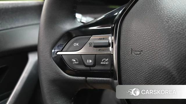 Peugeot 308 Third generation 2023 Зеленый из Кореи, фото 5