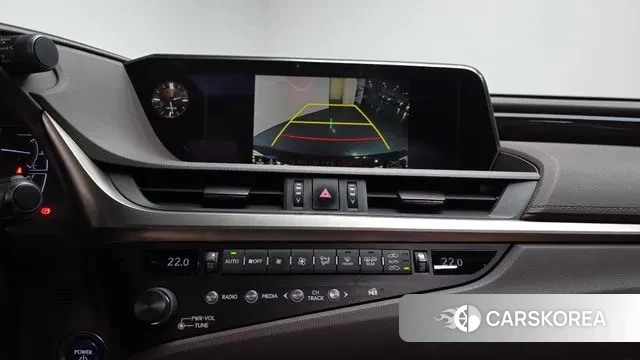 Lexus ES300h 7th generation 2018 Черный из Кореи, фото 5