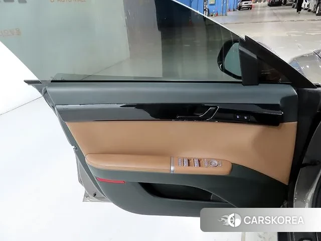 Hyundai Grandeur (GN7) 2023 Серый из Кореи, фото 5