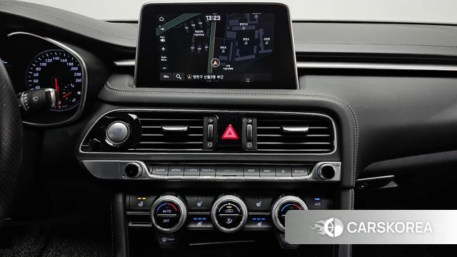 Genesis G70 2018 Белый из Кореи, фото 5