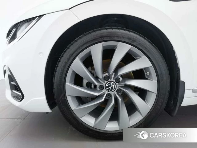 Volkswagen CC 2023 Белый из Китая, фото 5