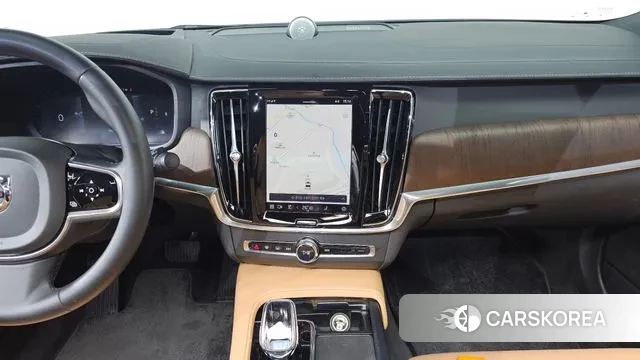 Volvo S90 2023 Белый из Кореи, фото 5